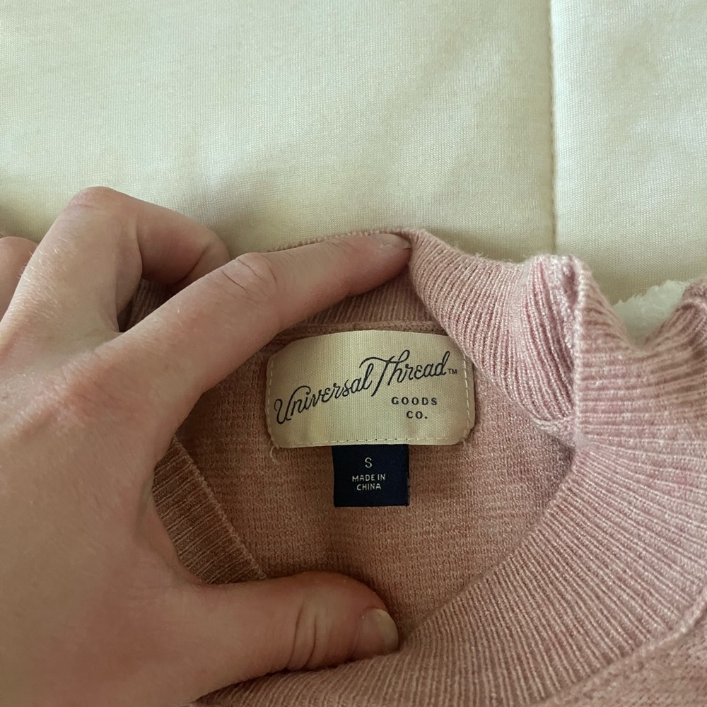 Universal Thread Puff Sleeve Top in Mauve - Picture 3 of 4